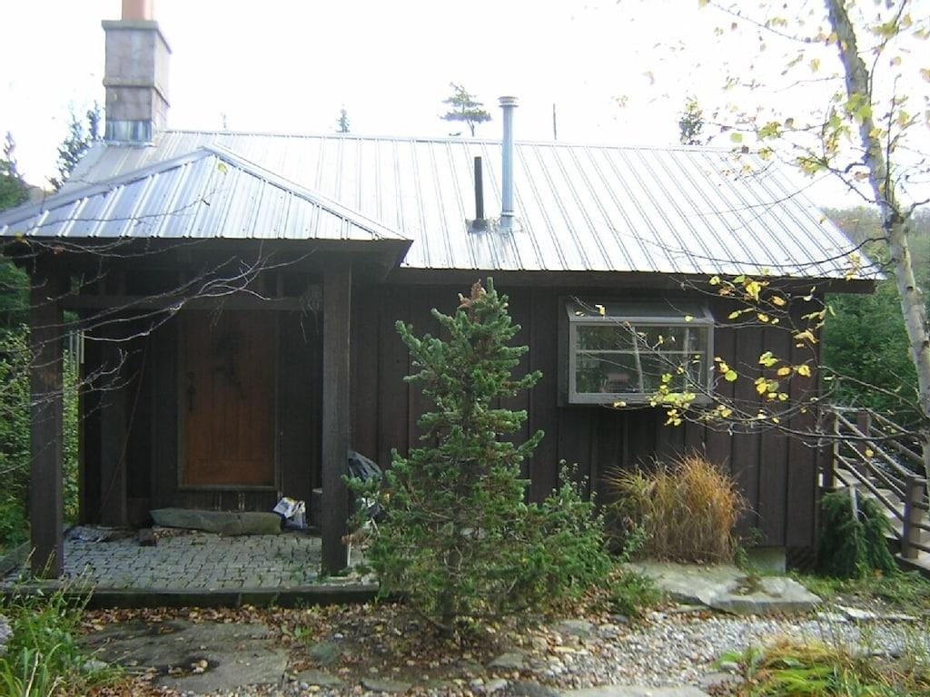 dog friendly cottages cornwall with hot tub