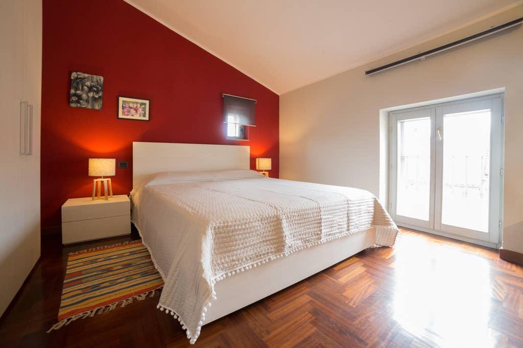 Pet Friendly Piacenza Airbnb Rentals