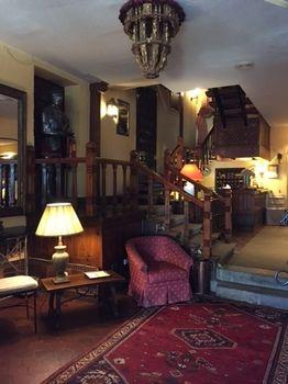 Hotel Rural Las Postas Pet Policy