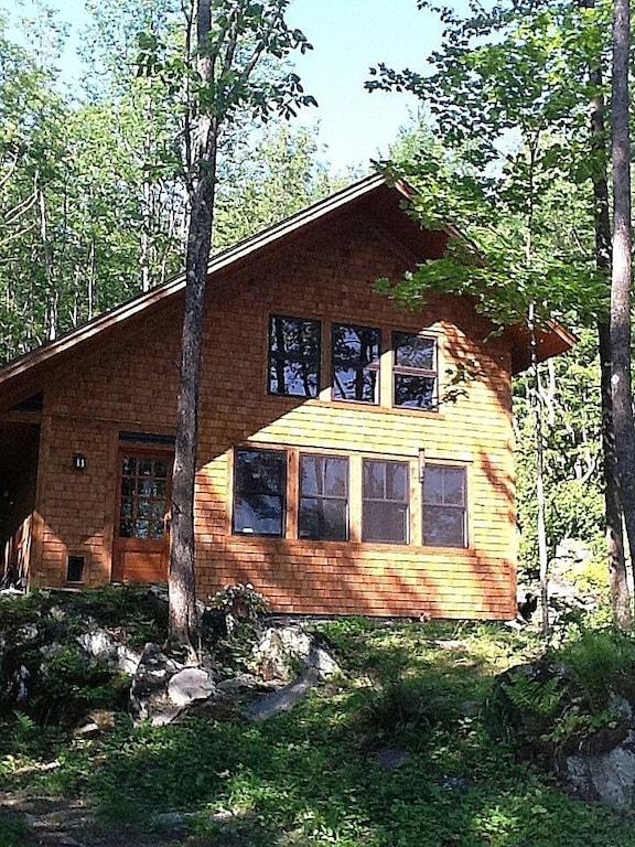 Pet Friendly Hotels In Waterbury Center Vt - Bringfido