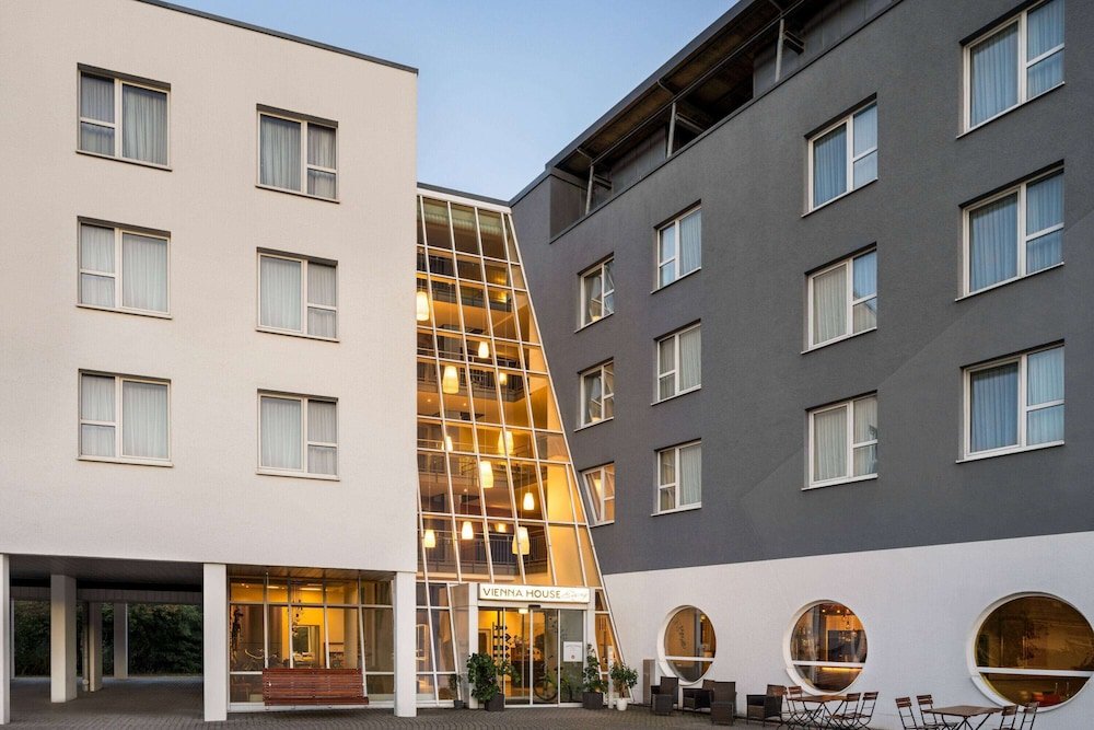 Pet Friendly Vienna House Easy by Wyndham Landsberg