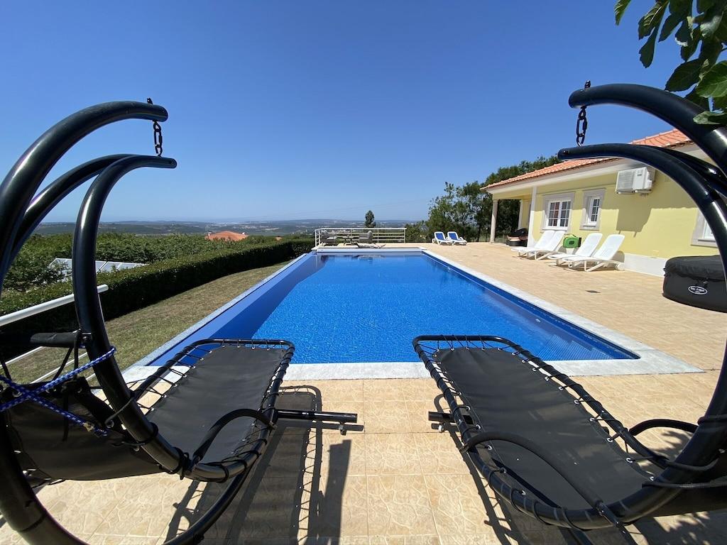 Pet Friendly 4BR Villa with Infinity Pool