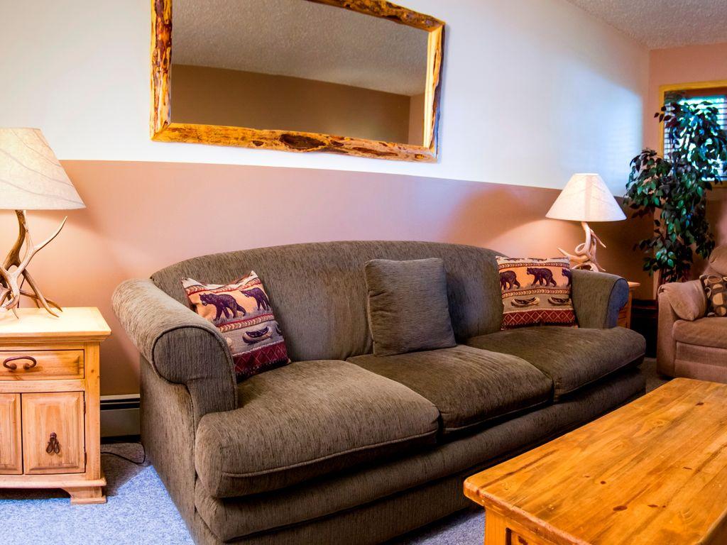 Pet Friendly Vacation Rentals In Fernie Bc Bringfido