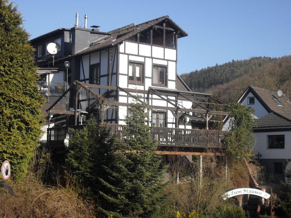 Pet Friendly Gasthof Zum Stausee