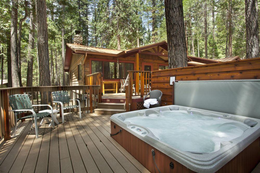 Pet Friendly Vacation Rentals In Yosemite National Park Ca