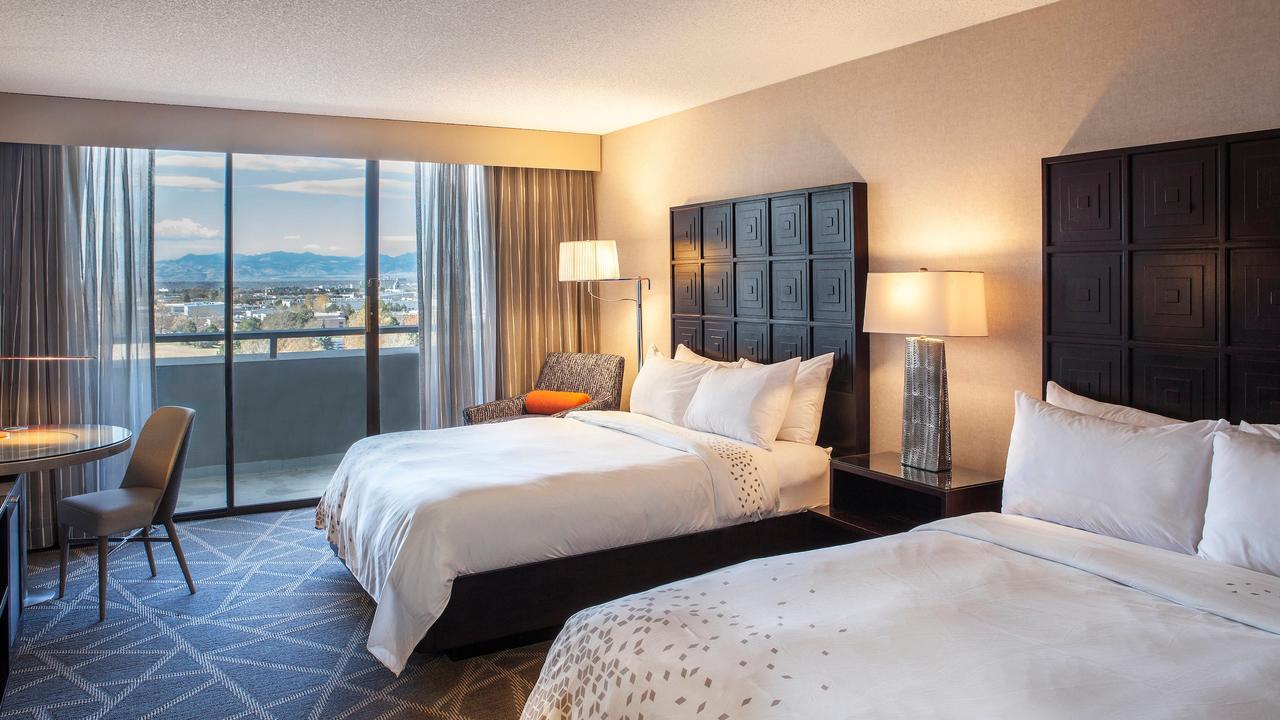 Renaissance Denver Central Park Hotel Pet Policy