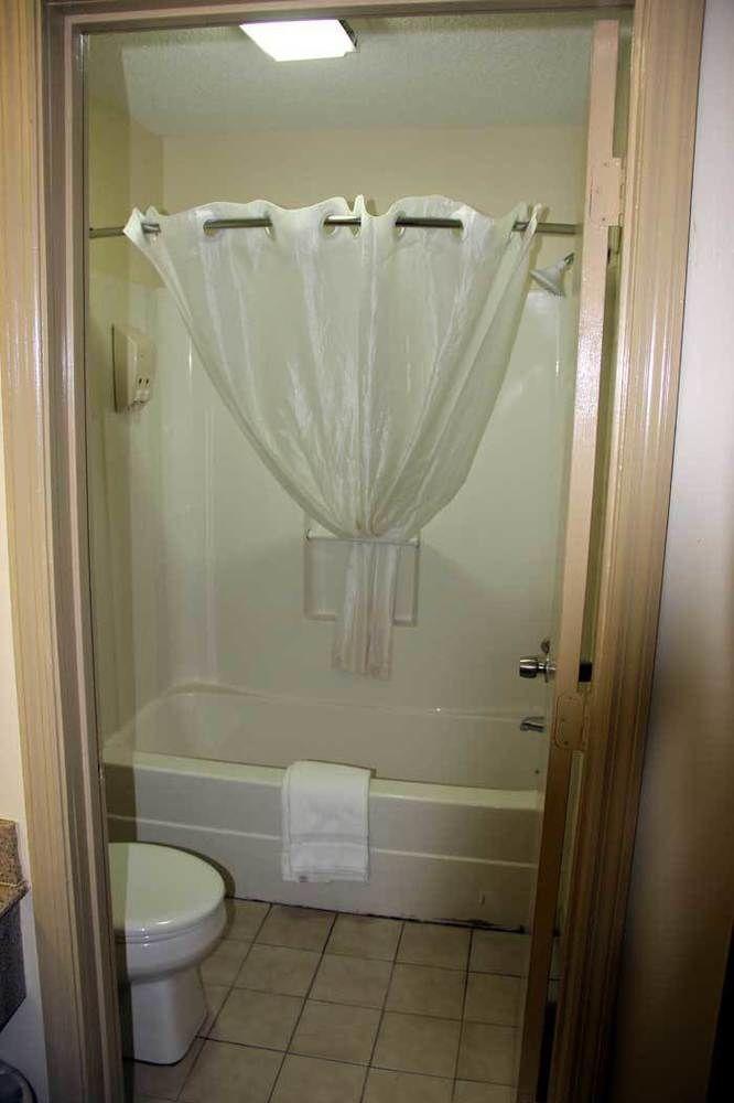 Southern Inn Lumberton Pet Policy