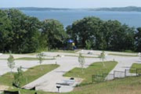 Pet Friendly Tuttle Creek Cove Campground
