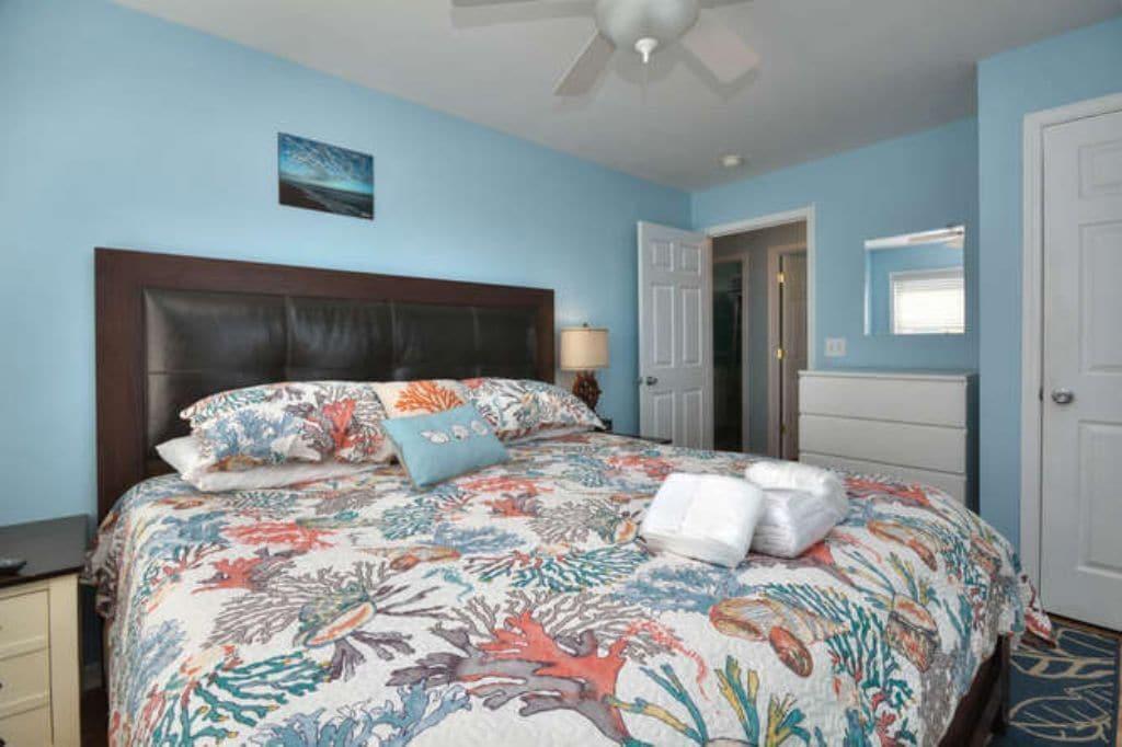 Pet Friendly Hotels in Oak Island, NC - BringFido