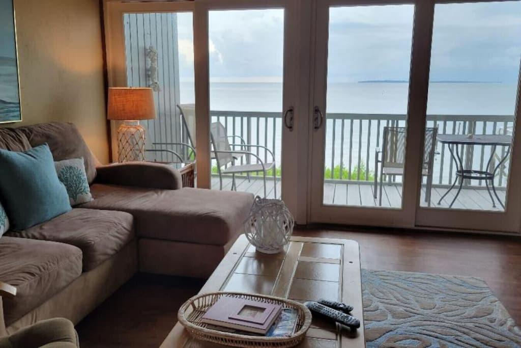 Cedar Key Waterfront Apartment Pet Policy