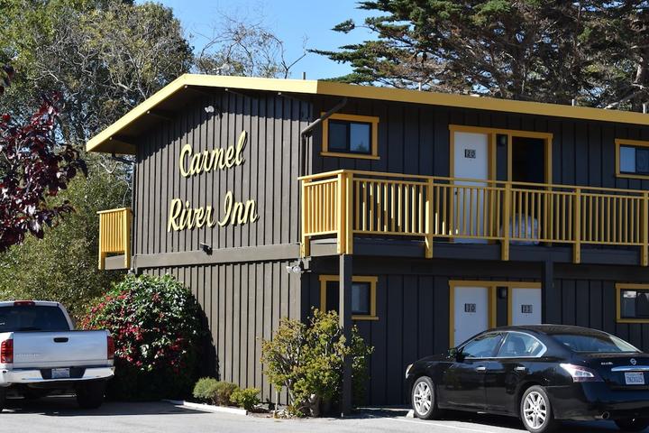 Pet Friendly Carmel River Inn