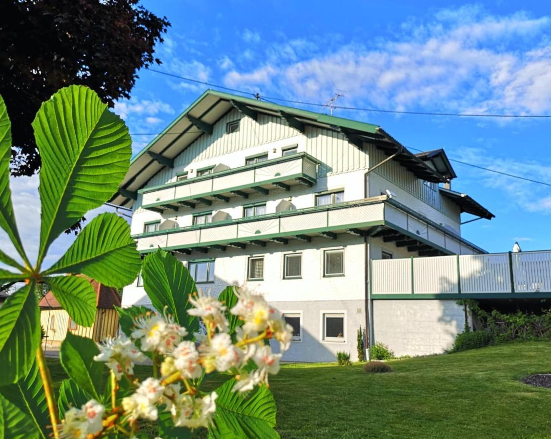 Pet Friendly Landgasthof & Seminarhotel Kobleder