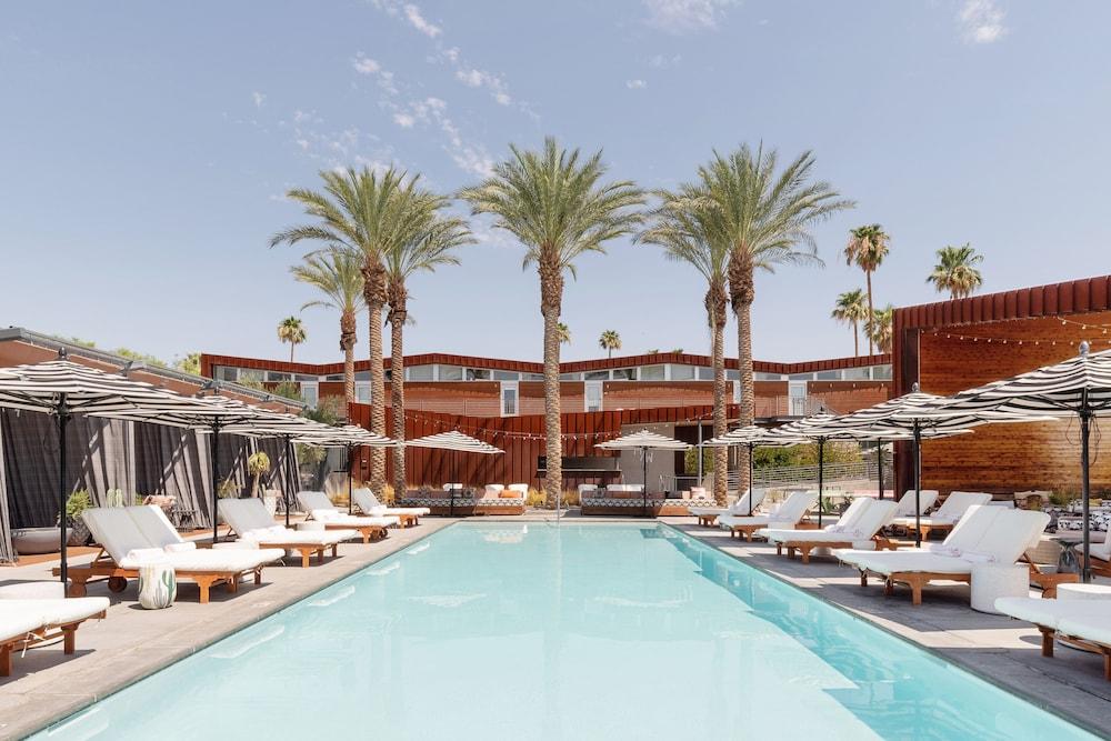 Pet Friendly Hotels in Palm Springs, CA BringFido