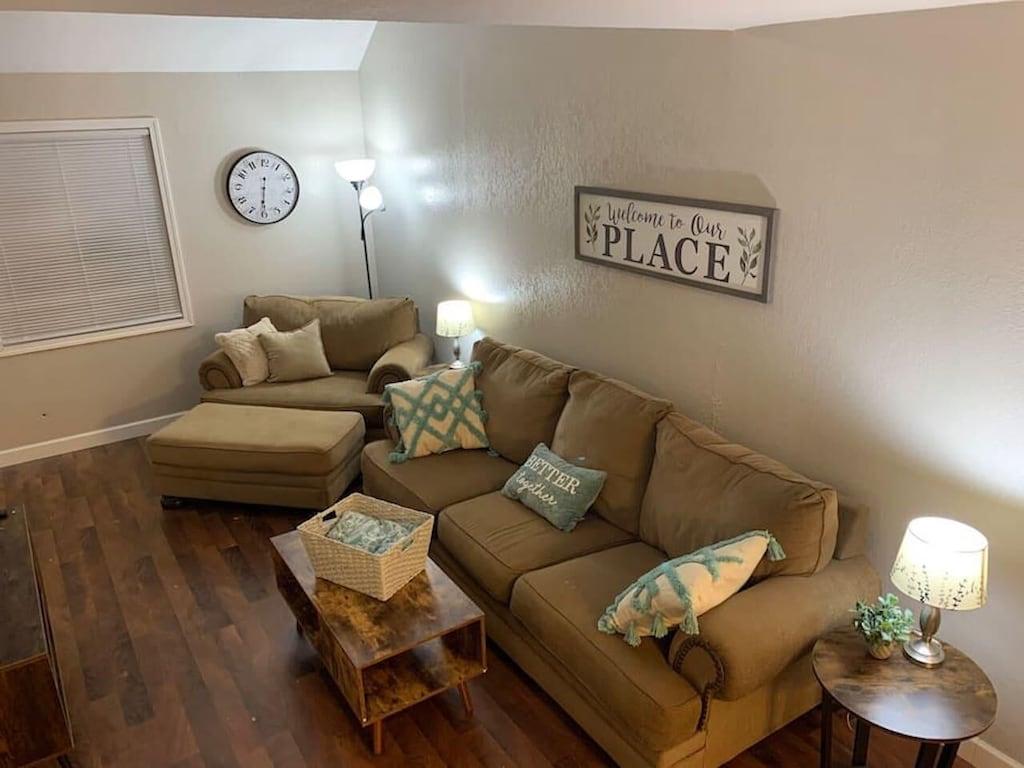 2BR House in the Heart of Edmond Pet Policy