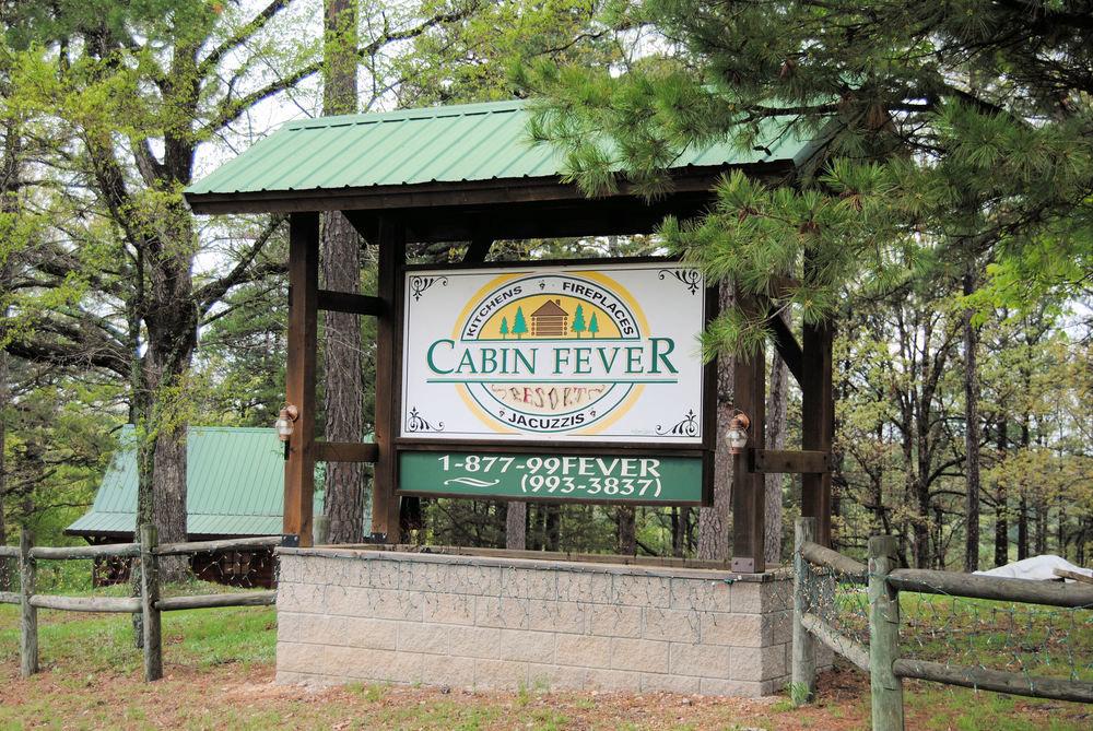 Cabin Fever Resort Pet Policy