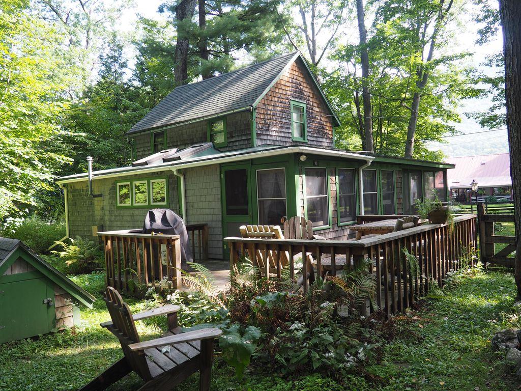 Pet Friendly Vacation Rentals In Lake Dunmore Vt Bringfido