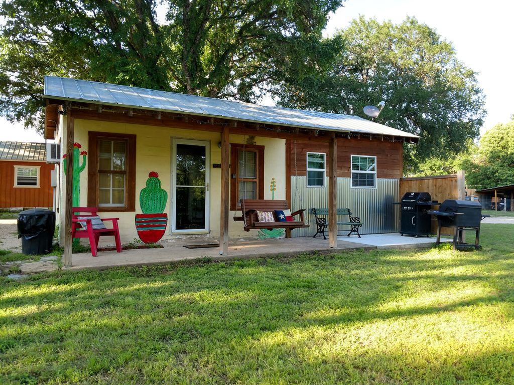 VRBO Hunt Pet Policy