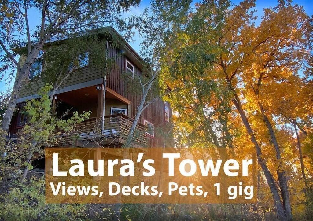 Pet Friendly Laura's Tower