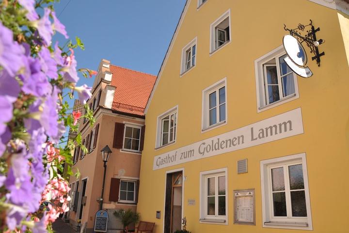 Pet Friendly Hotel Gasthof Zum Goldenen Lamm