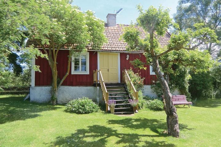 Pet Friendly Amazing Home in Borgholm with Wifi