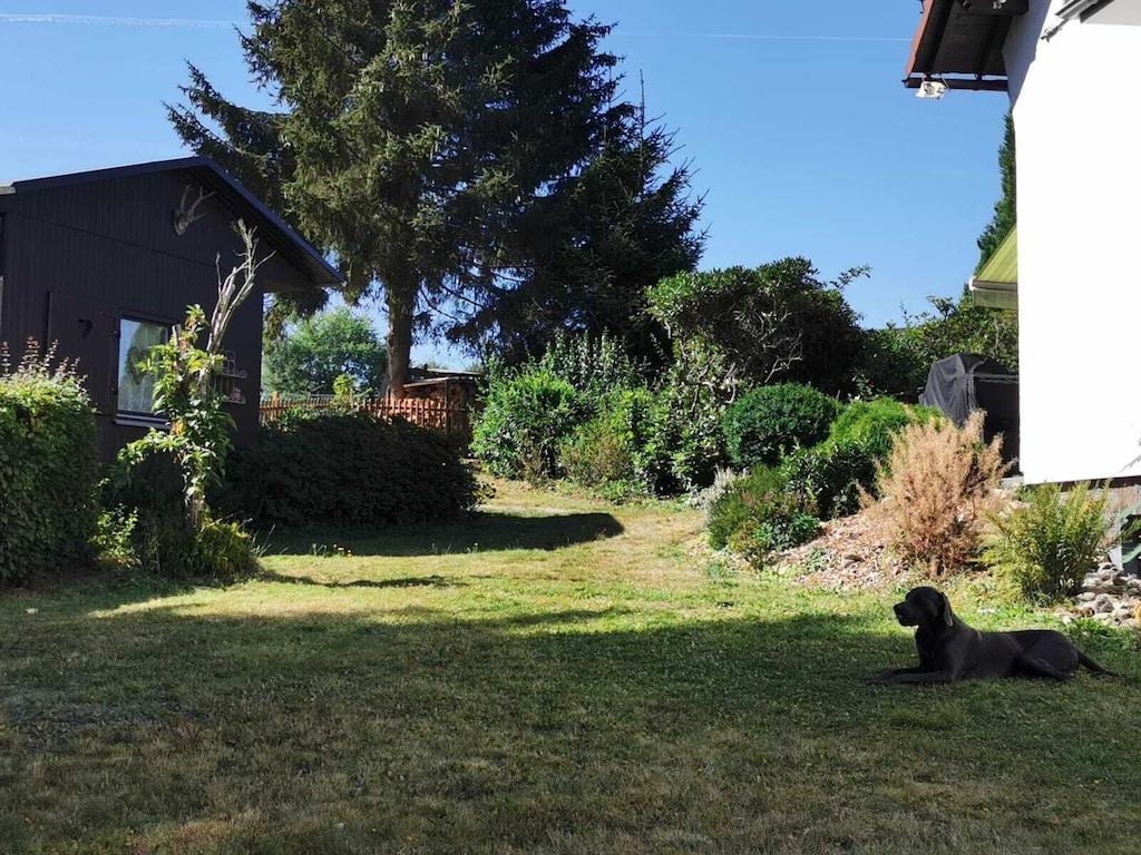 Pet Friendly Cottage with a Beautiful View & Fenced Garden
