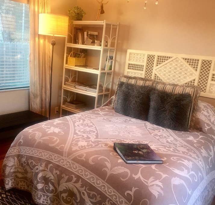Pet Friendly Del Rey Oaks Airbnb Rentals
