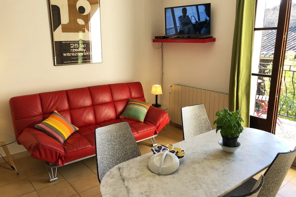 Photo of an airbnb that allows dogs in Saint-Pantaleon, FR.