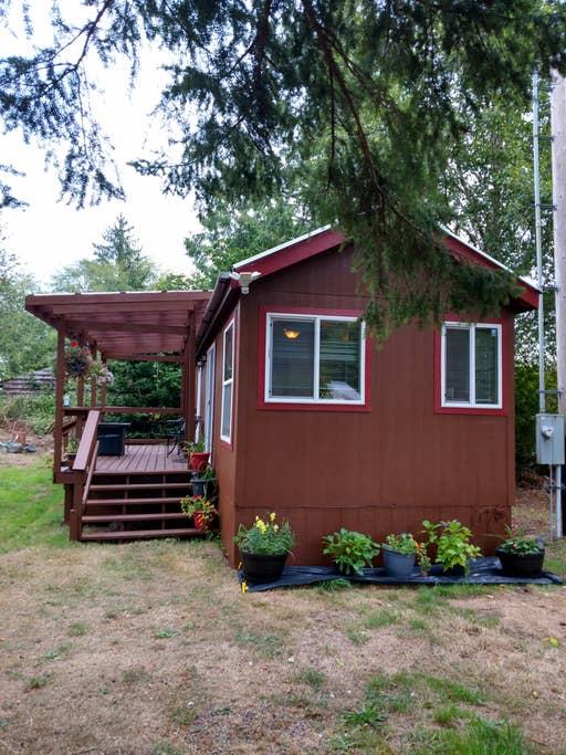 Beaver Airbnb Rentals Pet Policy