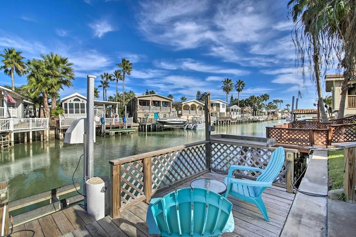 Pet Friendly 1BR Waterfront Port Isabel Cottage With Deck