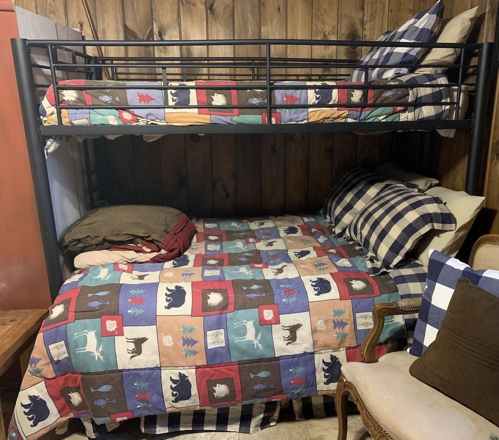 Pet Friendly Up North Cabin Steps Away from Lake Superior