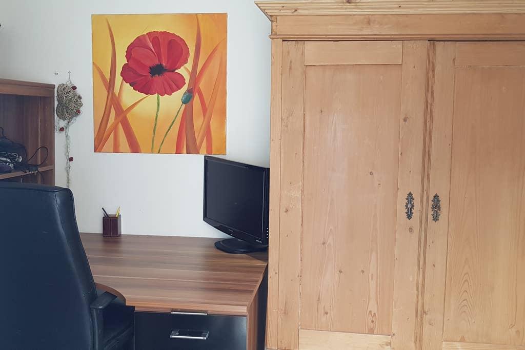 Pet Friendly Camberley Airbnb Rentals