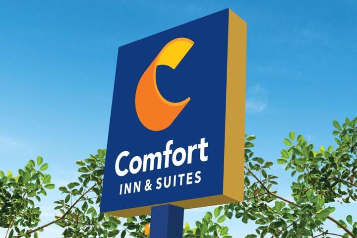 Pet Friendly Comfort Inn and Suites Chestertown