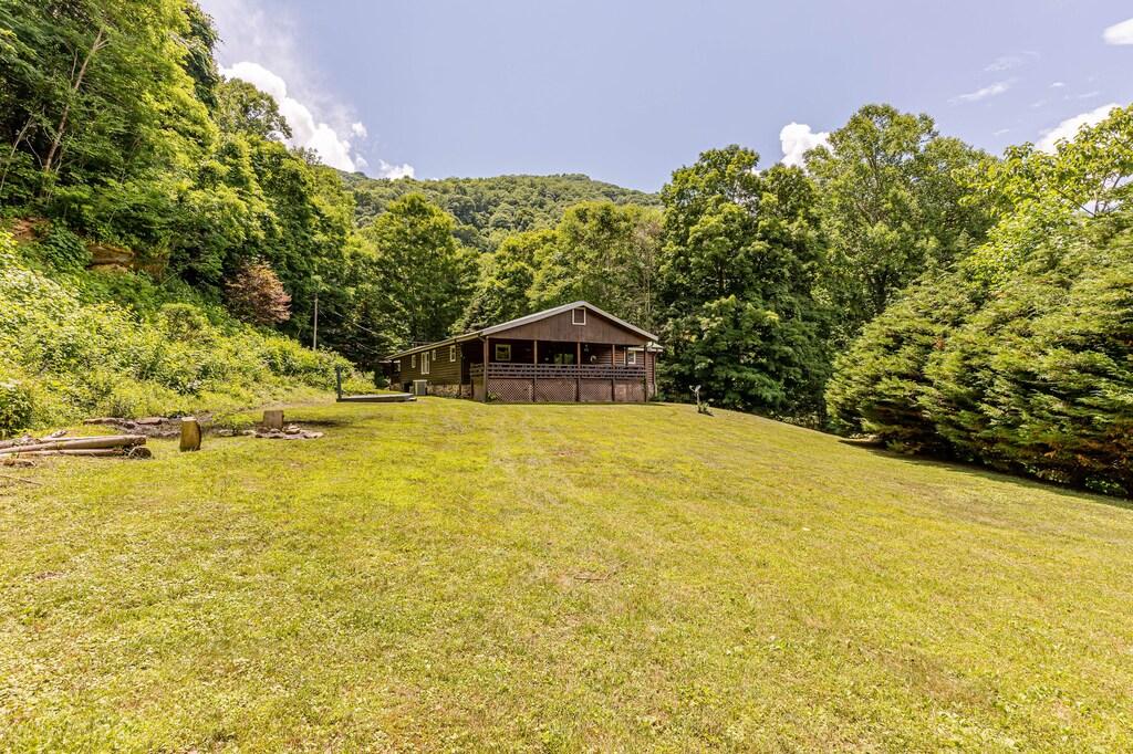 Laurel Lodge Pet Policy