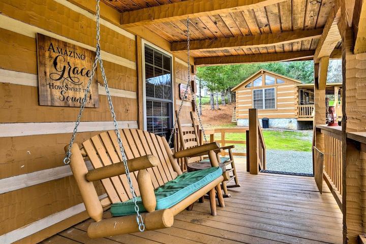 Pet Friendly Wheelchair-Accessible Cabin on Cherokee Lake