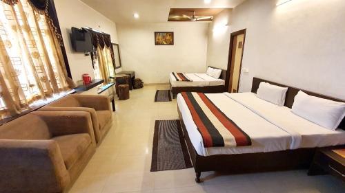 Pet Friendly Hotel Amritsar Inn