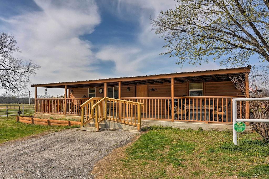 Pet Friendly Bartlesville Cabin With Pool