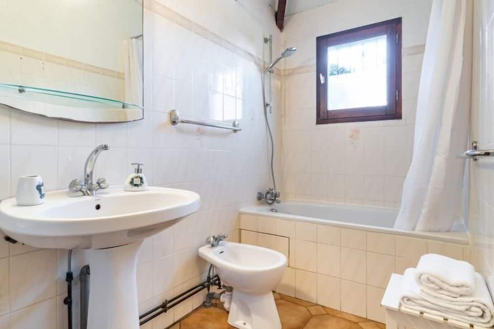 Photo of a vrbo in Mimizan-Plage that is dog friendly.