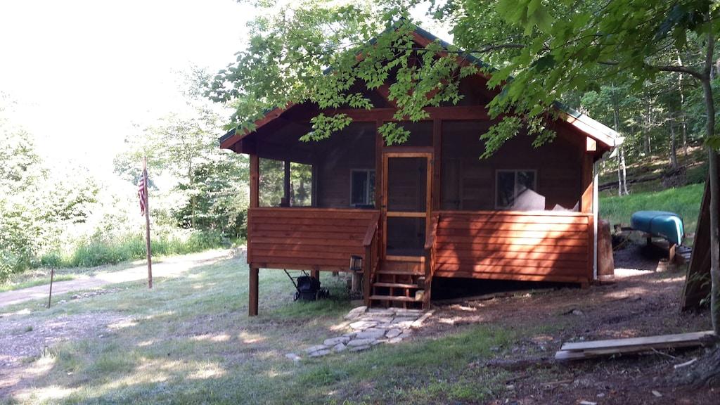 Pet Friendly Rustic Cabin on Cacapon River for Private Getaway