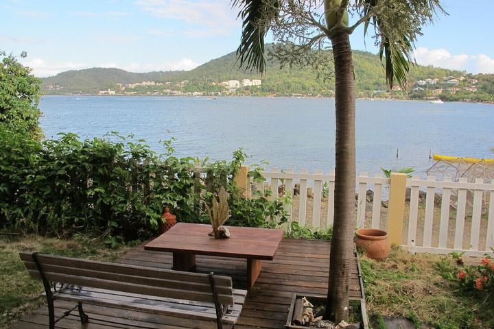 Pet Friendly Beautiful Villa by the Sea with Magnificent View