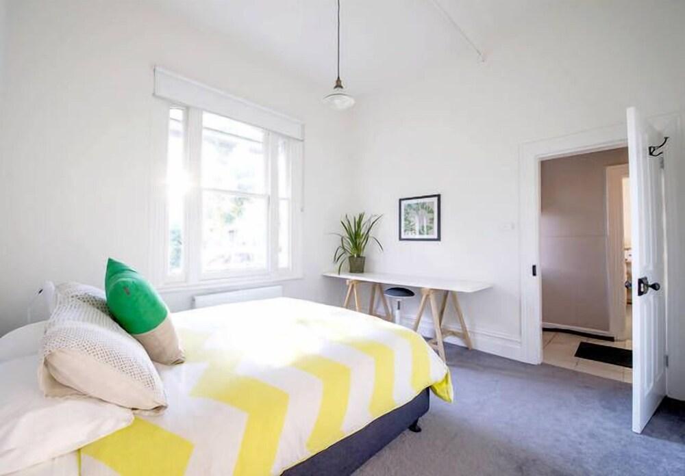 Pet Friendly Yellow Door Boutique Accommodation