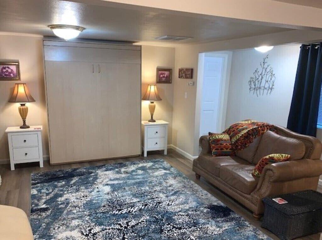 Lovely Lovelock Landing Pet Policy