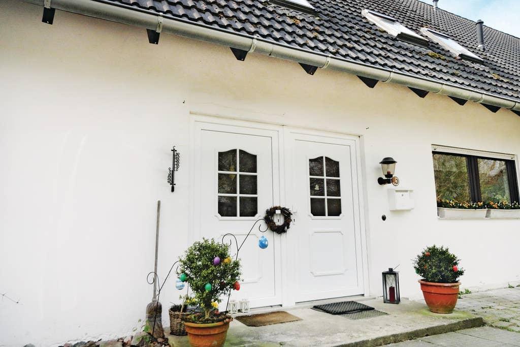 Pet Friendly Altenholz Airbnb Rentals