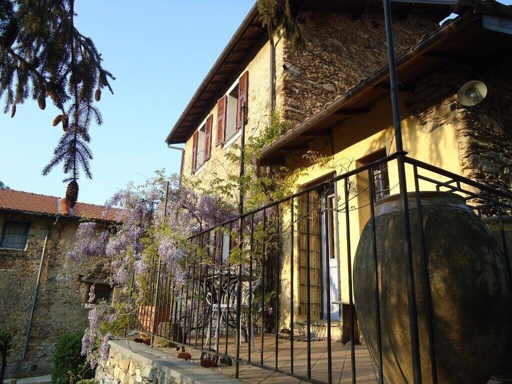 Pet Friendly Country Cottage in Liguria