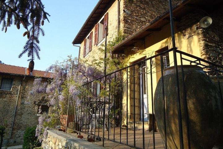 Pet Friendly Country Cottage in Liguria