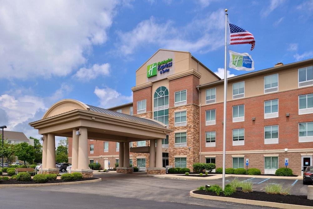 Pet Friendly Holiday Inn Express & Suites Cincinnati - Mason an IHG Hotel