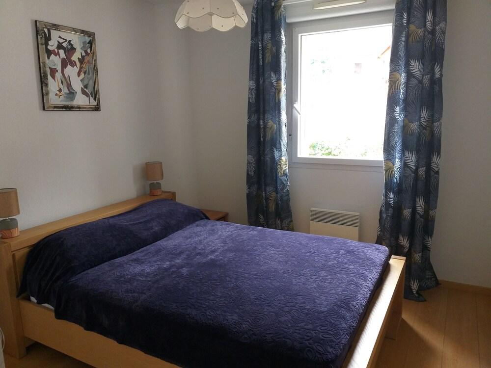 Pet Friendly Very Quiet & Secure Apartment Close to the Terms