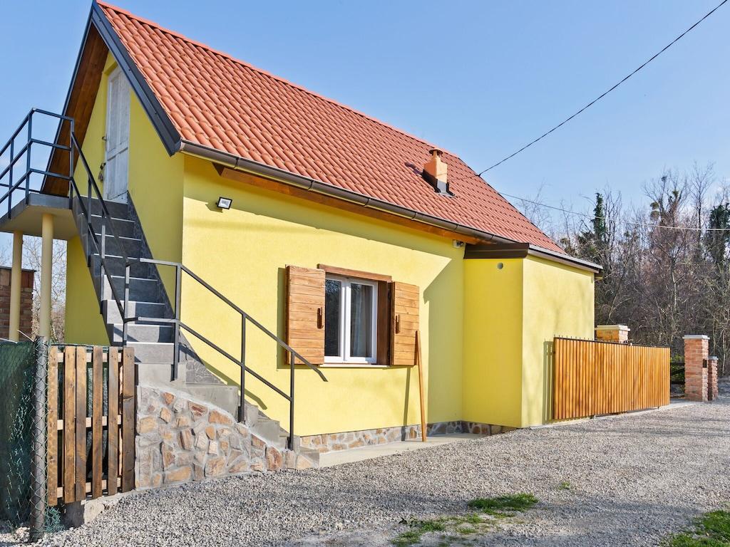 Pet Friendly Rustic Holiday Home in Donja Stubica with Terrace