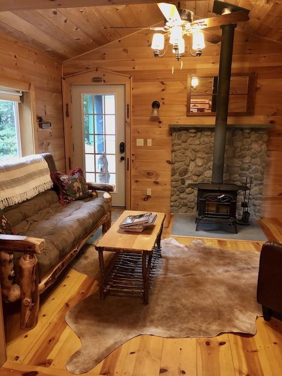Pet Friendly Adirondack Tiny Home Cabin