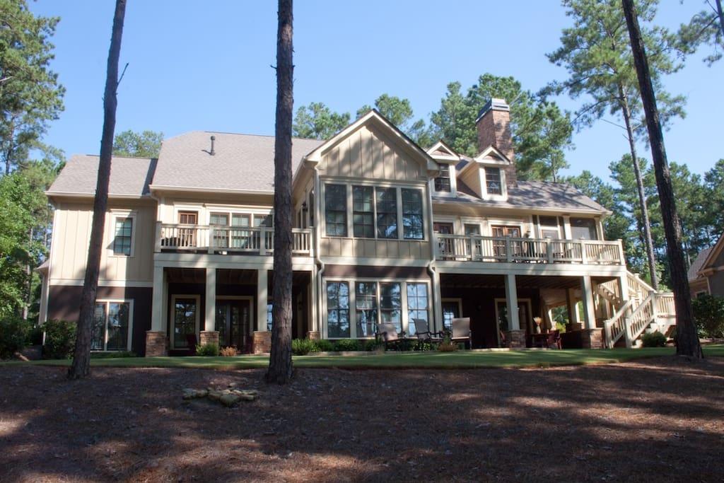 Greensboro Airbnb Rentals Pet Policy