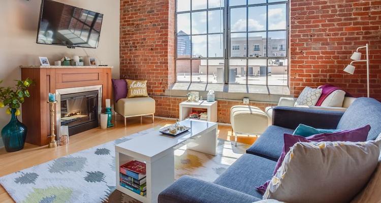 Durham Airbnb Rentals Pet Policy